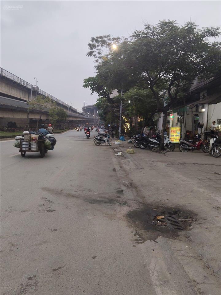 Nhật tảo  bán nhà 3 tầng ngõ ô tô 90m2 giá 13,3 tỷ