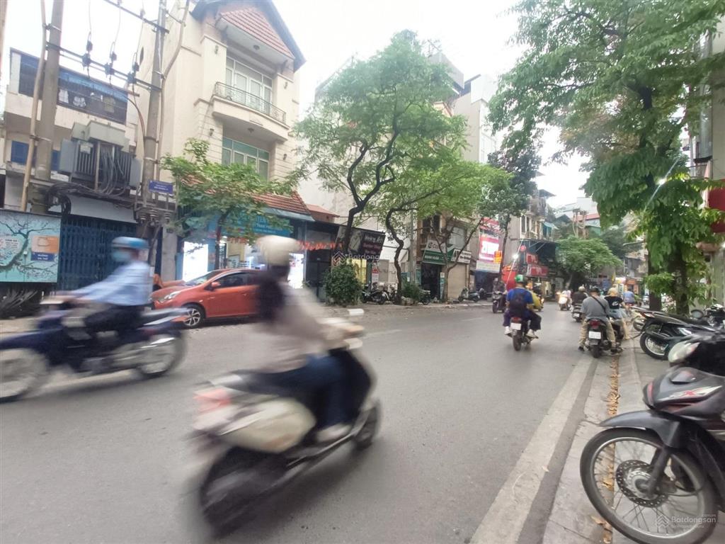  mặt phố thụy khuê  bán nhà 5 tầng 80m2 x mt 7,5m giá 26,5 tỷ