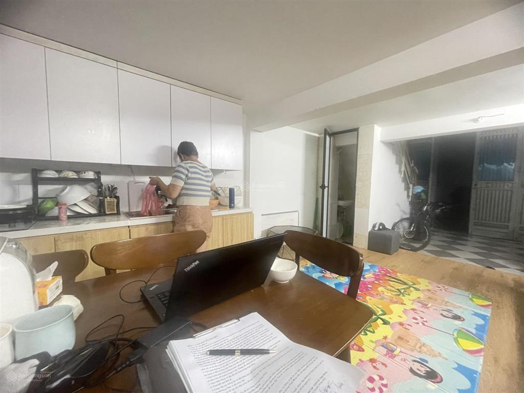 Cổ nhuế  bán nhà 4 tầng 40m2 giá 7,4 tỷ