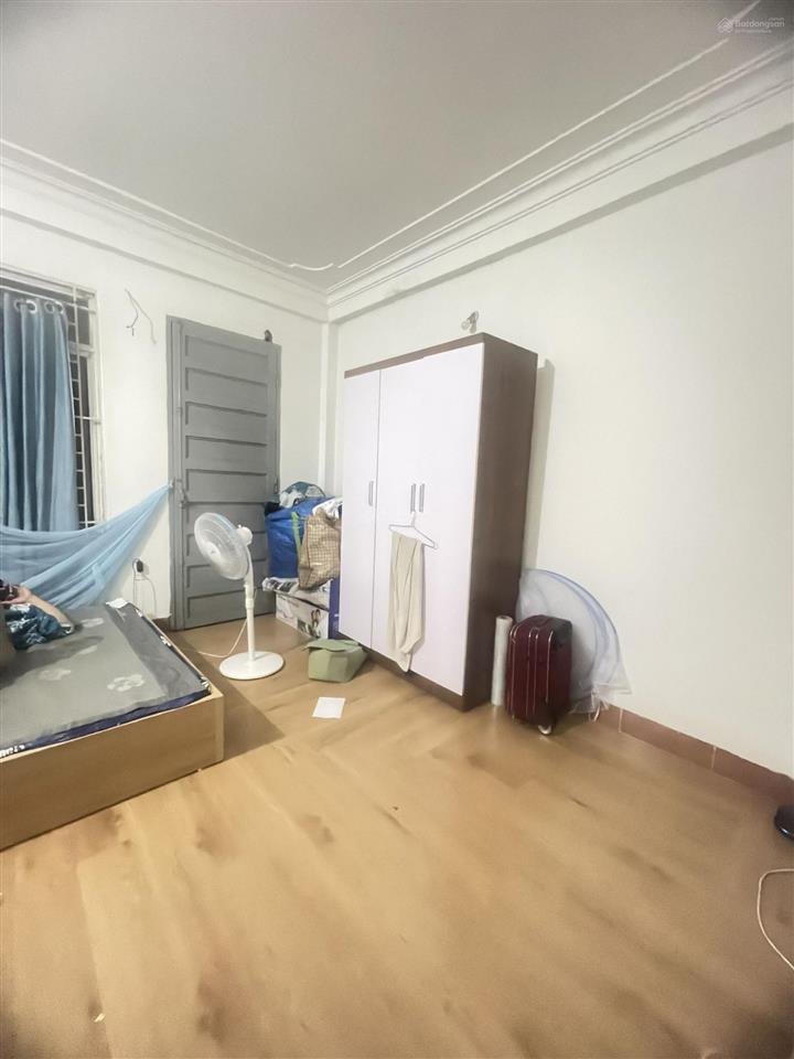 Cổ nhuế  bán nhà 4 tầng 40m2 giá 7,4 tỷ