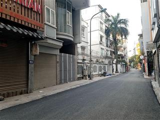 Linh lang  bán nhà 3 tầng ngõ ô tô dt 85m2 x mt 4,5m giá 32 tỷ