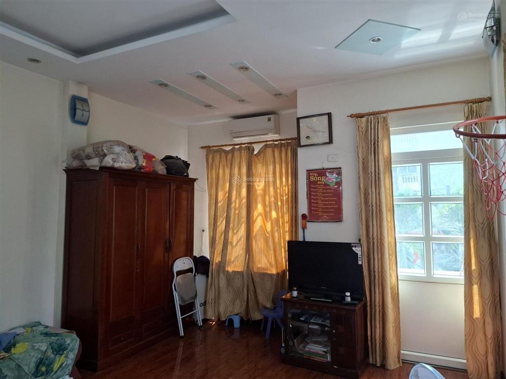 Cổ nhuế  bán nhà 4 tầng lô góc  ô tô  dt 60m2 giá 11 tỷ