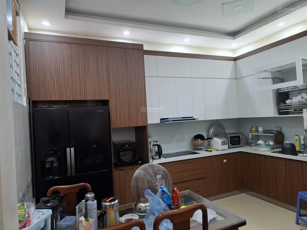 Cổ nhuế  bán nhà 4 tầng lô góc  ô tô  dt 60m2 giá 11 tỷ
