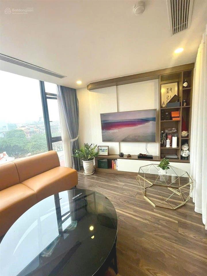 Mặt phố hàm long  bán tòa building 10 tầng 180m2 giá 150 tỷ