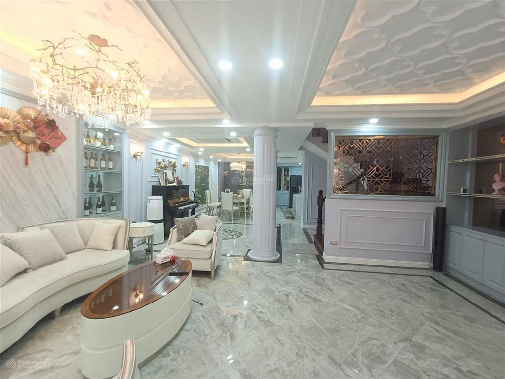 Kim mã  bán nhà 5 tầng ô tô tránh dt 160m2 x mt 7m  giá 65 tỷ