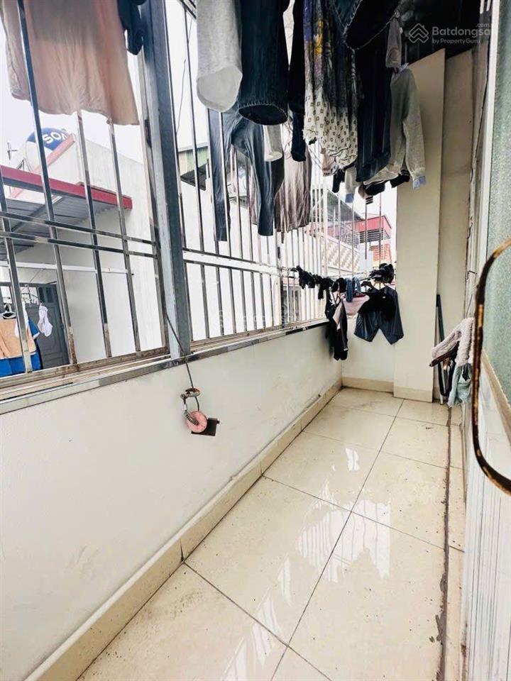 Cổ nhuế  bán nhà 5 tầng 33m2 giá 7,8 tỷ