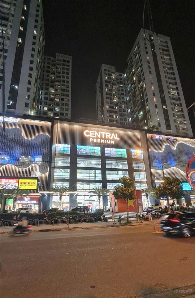 Bán nhà mặt tiền tạ quang bửu phường chánh hưng diện tích 553m2 ngang 17m