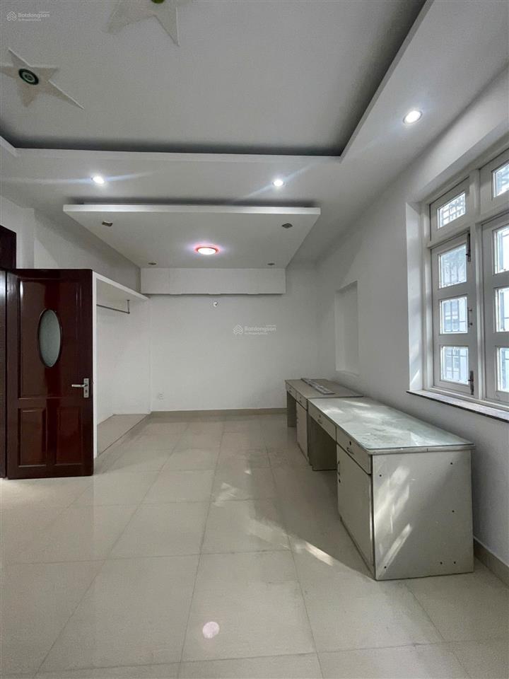 Bán biệt thự kdc đồng diều phường chánh hưng tp hcm. gần tttm parc mall