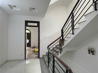 Bán biệt thự kdc đồng diều phường chánh hưng tp hcm. gần tttm parc mall