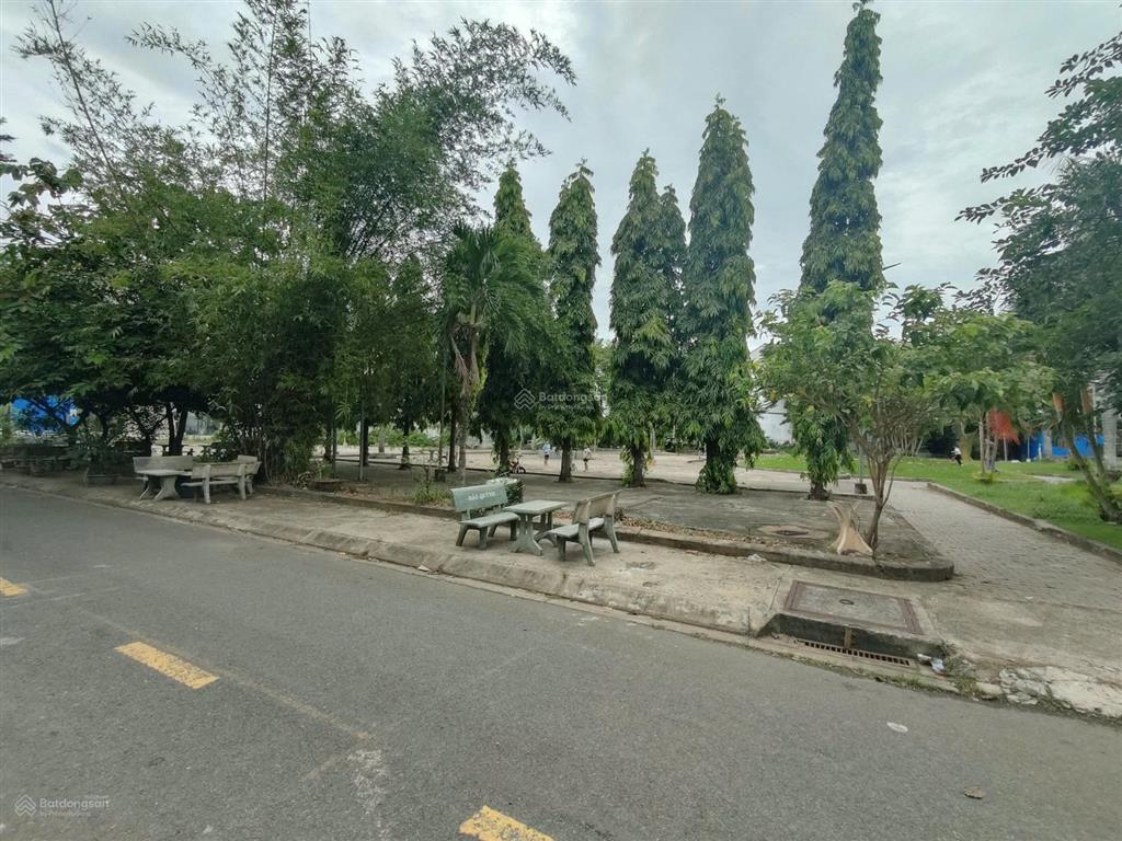 Bán đất kdc phú lợi phường bình đông tp hcm. đất sổ hồng riêng, đối diện công viên