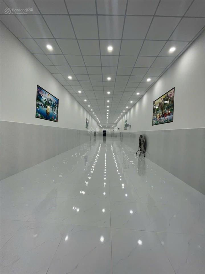 Bán nhà mặt tiền phạm thế hiển phường 7 quận 8. nhà nở hậu, mặt tiền đường lớn, khu sầm uất