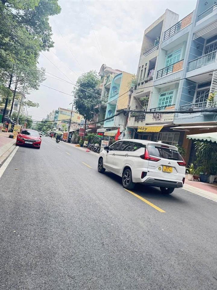 Bán đất đường nội bộ phường chánh hưng (phường 4 quận 8 cũ). ngang 6m, gần tttm pracmall