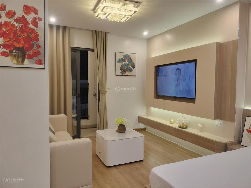 Chính chủ em cần bán căn studio, bim 30 tầng, full nội thất ,sổ đỏ giá 1.5tỷ. 0965 868 ***