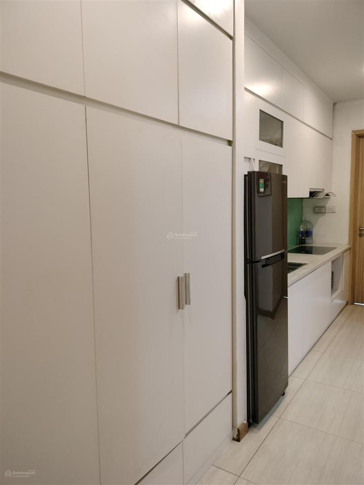 Chính chủ em cần bán căn studio, bim 30 tầng, full nội thất ,sổ đỏ giá 1.5tỷ. 0965 868 ***