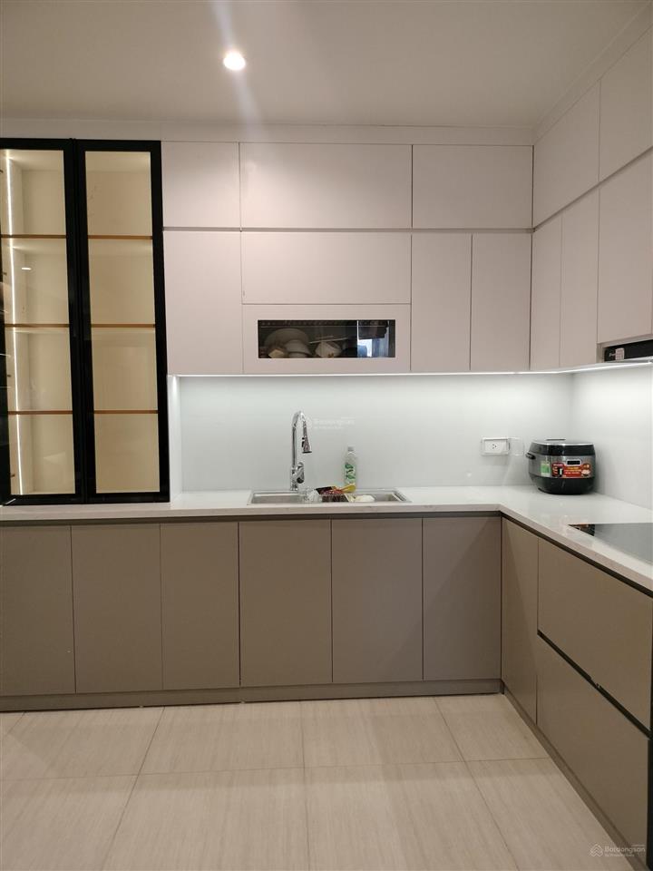 Em cần bán căn 1 ngủ lớn, green garden, 48m2, sổ đỏ full nội thất mới giá 1,8x tỷ.  0965 868 ***
