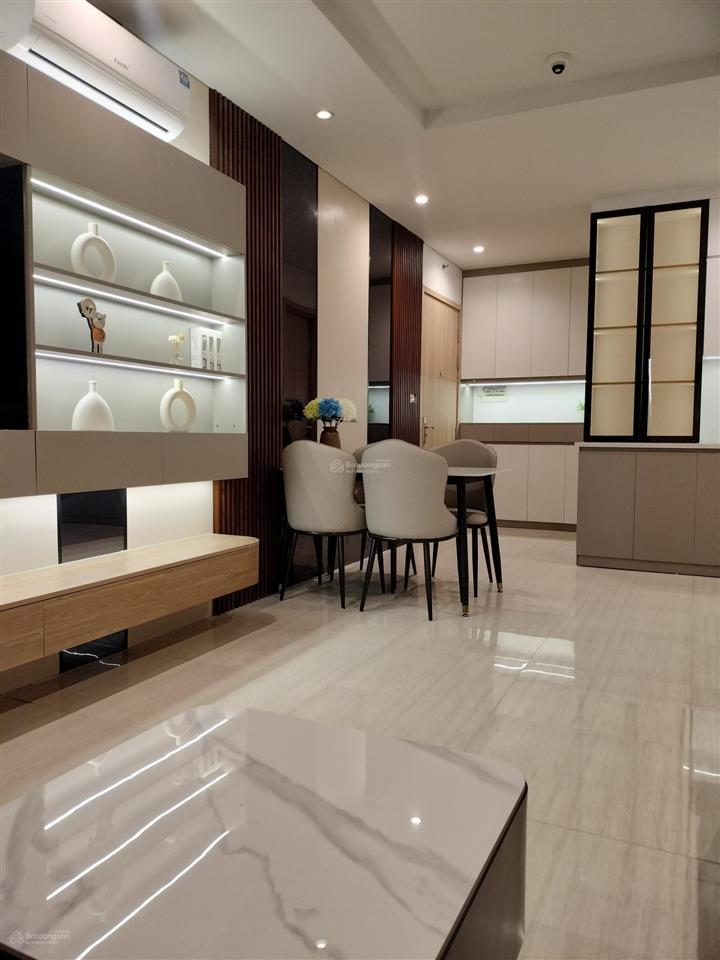 Em cần bán căn 1 ngủ lớn, green garden, 48m2, sổ đỏ full nội thất mới giá 1,8x tỷ.  0965 868 ***