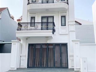 Mã O2241  Siêu Phẩm Villa Sát Giga Mall – Chỉ 17.x Tỷ