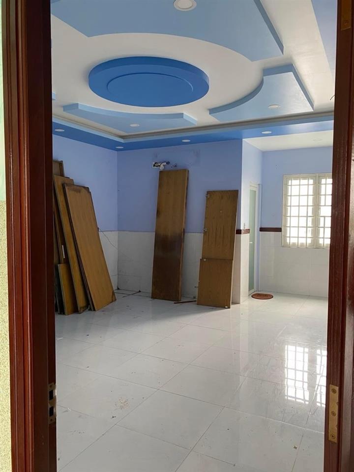 [O2624*] Mặt tiền kinh doanh sát cầu Bình Lợi, giá chỉ 18.x tỷ