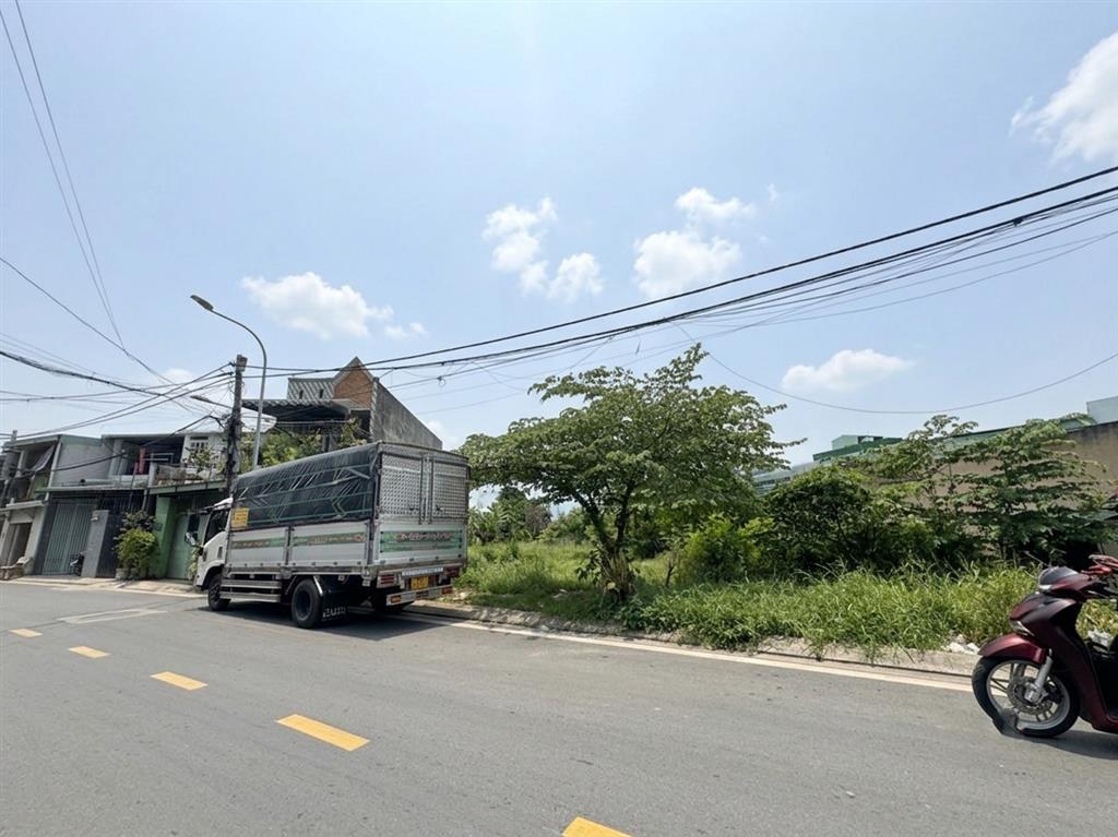 [O2642*] Đất MT Nguyễn Thị Sáu Bà Điểm 916m2, ngang 27m, giá 3x tỷ