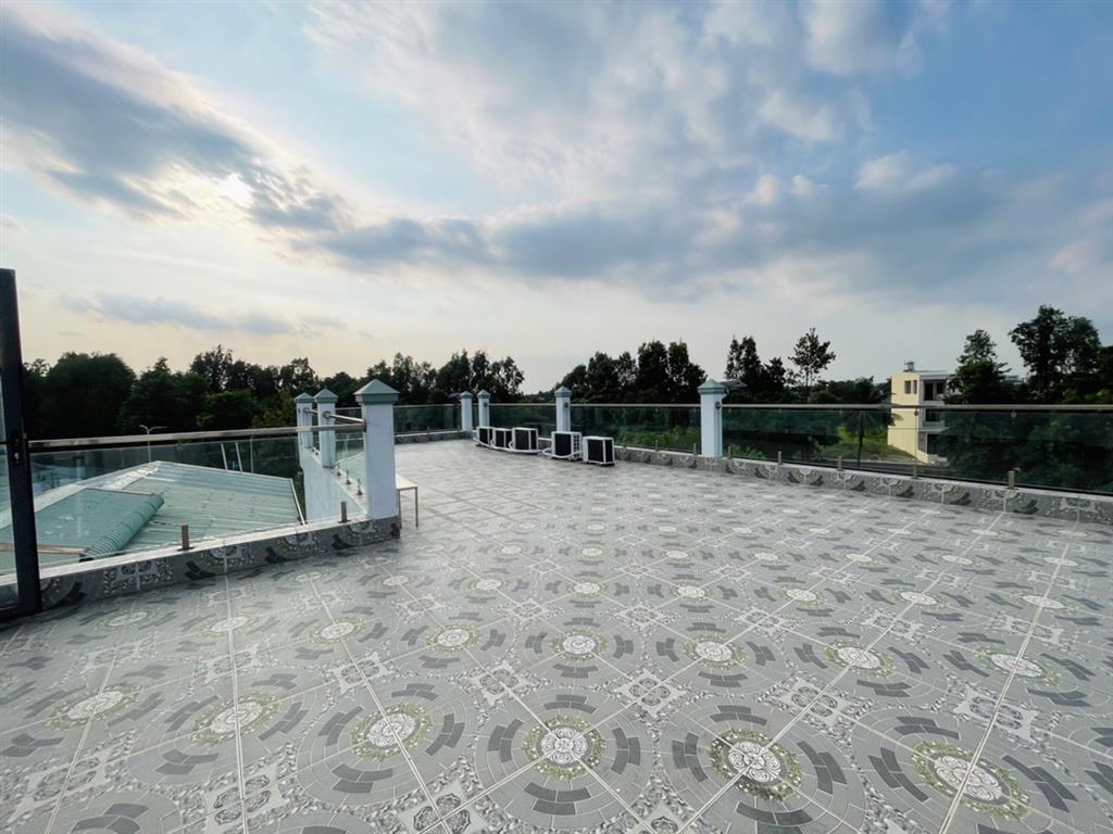 📍 O2660  Nhà Mặt Tiền 660m2 Sân Vườn View Sông Thạnh Xuân 38 - Giá 28.x Tỷ Khan Hiếm!