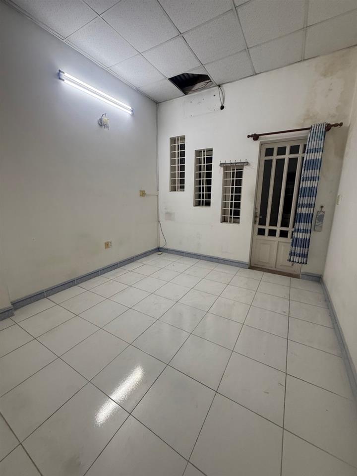 [O5895] Nhà vuông vức sát chợ Thạch Đà - Giá 4.x tỷ