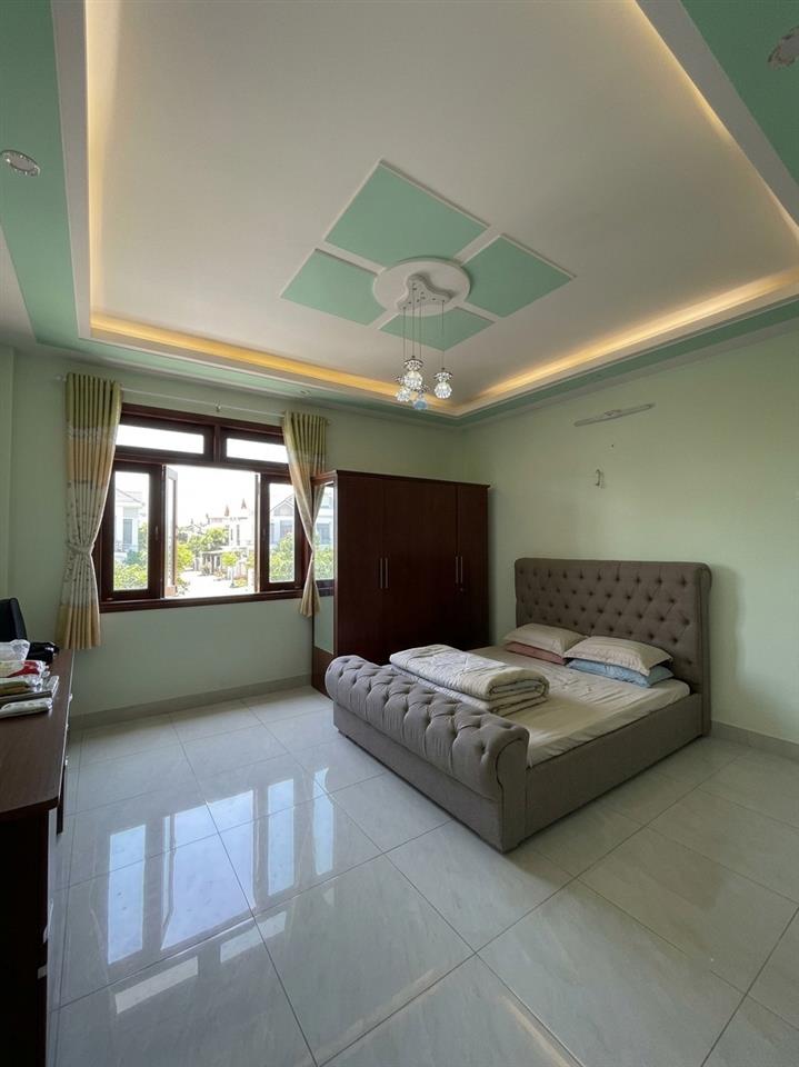 [O2931] Nhà đẹp 4T Hẻm Ôtô né sát Cầu Trường Đai, 5x20m, 9.x tỷ