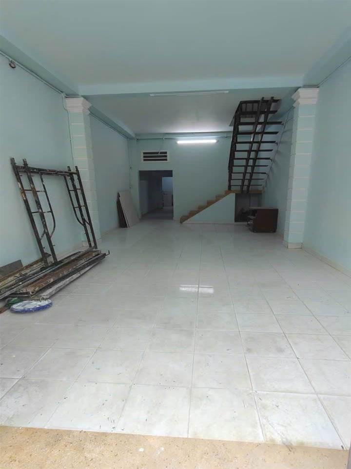 [O2943*] Giá Rẻ cạnh Chợ Xóm Mới - Nhà Thống Nhất vuông A4, Hẻm Ôtô 2T - Giá 5.x tỷ
