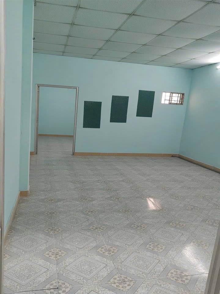 [O2943*] Giá Rẻ cạnh Chợ Xóm Mới - Nhà Thống Nhất vuông A4, Hẻm Ôtô 2T - Giá 5.x tỷ