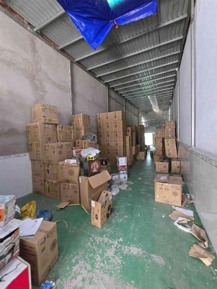 [O3026] BÁN NHÀ XƯỞNG XHT NÉ cạnh CẦU BẾN PHÂN - GIÁ 9.x TỶ