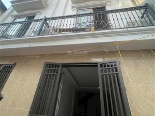 Bán nhà 5 tầng 35m2 3pn cách đường ô tô 20m, gần chợ, trường học. giá 5.45 tỷ, ctl