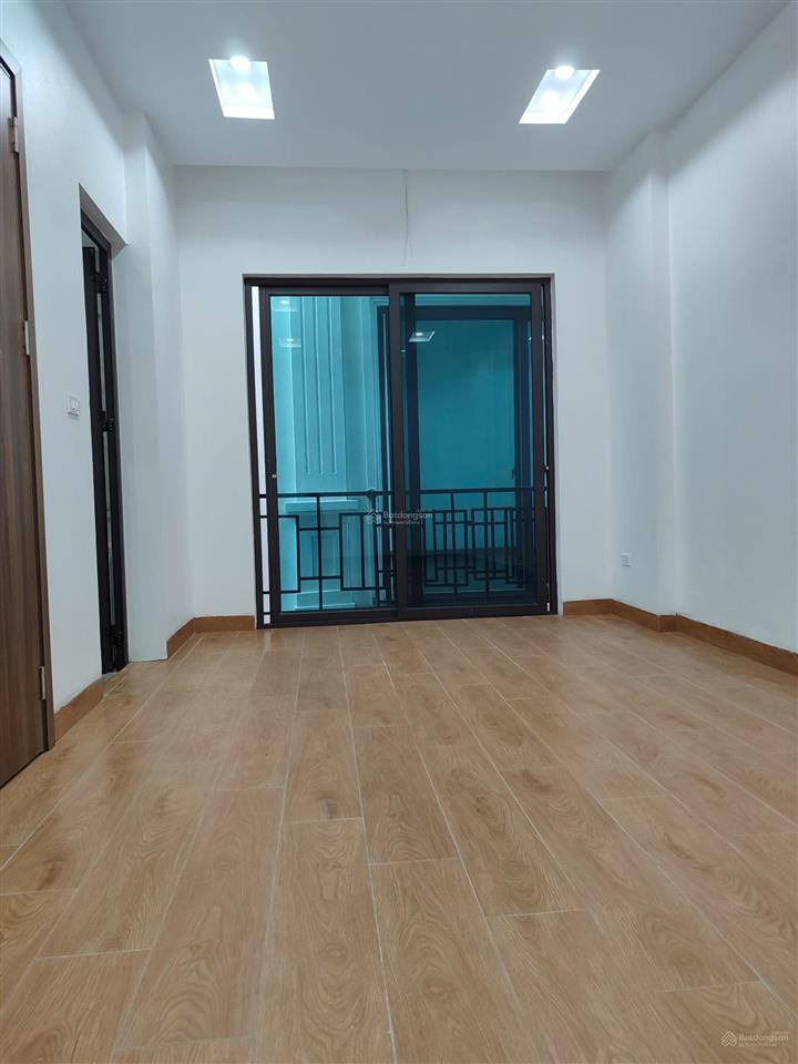 Bán nhà mới ở ngay 5 tầng tây mỗ 3pn dtsd 150m2 ngay cạnh khu đô thị vinsmart. giá bán 6.5 tỷ, ctl!