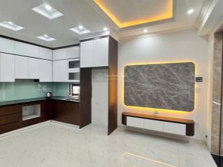 Bán nhà mới ở ngay 5 tầng tây mỗ 3pn dtsd 150m2 ngay cạnh khu đô thị vinsmart. giá bán 6.5 tỷ, ctl!