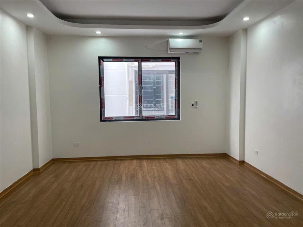 Bán nhà mới 5t 3pn dtsd 150m2, hoa thám ngay sát kđt gleximco, nội thất đầy đủ, giá nhỉnh 5 tỷ ctl