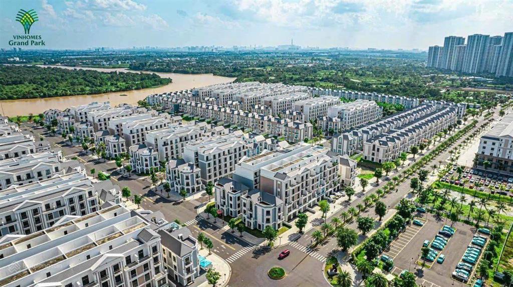 Bán nhà phố 96m² giá tốt vinhomes grand park cùng diện tích, phù hợp đầu tư hoặc mua để ở