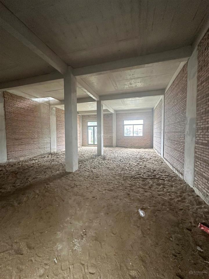 Bán nhà phố 162m2 giá rẻ nhất vinhomes grand park cùng diện tích, phù hợp đầu tư hoặc mua để ở