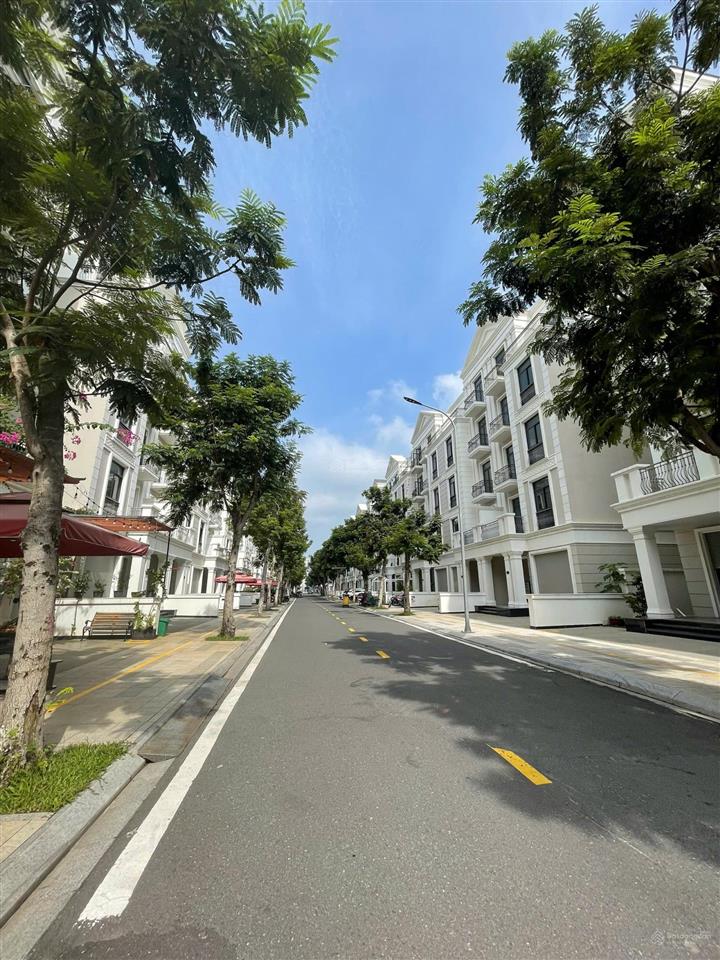 Bán nhà phố 162m2 giá rẻ nhất vinhomes grand park cùng diện tích, phù hợp đầu tư hoặc mua để ở