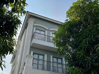 Bán biệt thự 250m2 view sông vinhomes grand park, số lượng hiếm, view sông thoáng mát