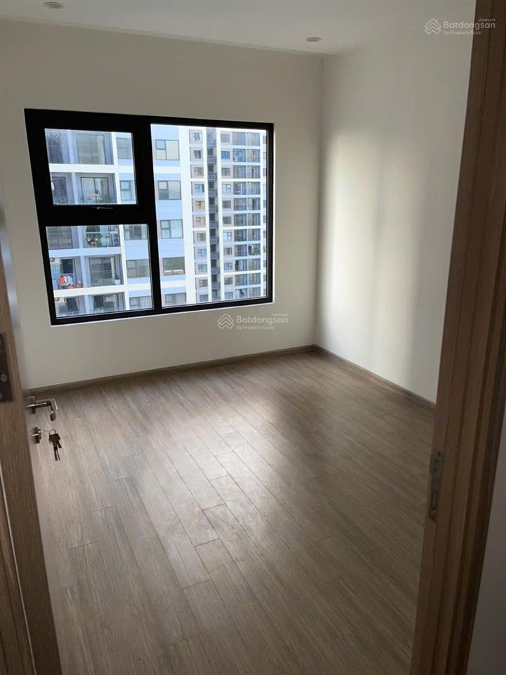 Giá cực rẻ căn 2pn chỉ 2,550 tỷ sẵn sổ hồng, view nội khu