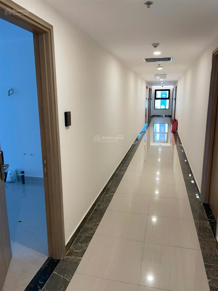 Giá cực rẻ căn 2pn chỉ 2,550 tỷ sẵn sổ hồng, view nội khu
