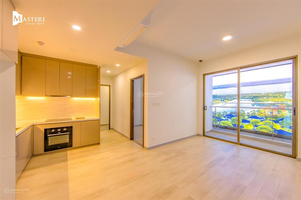 Giá cực rẻ 2pn chỉ 4,2 tỷ căn hộ masteri centre point view nội khu hồ bơi