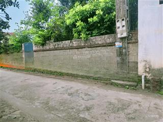 Cc bán lô đất tuyệt đẹp dt 400m thổ cư 140 m mặttiền 12,51m ngõ thông ototránh đông yên phú cát hn