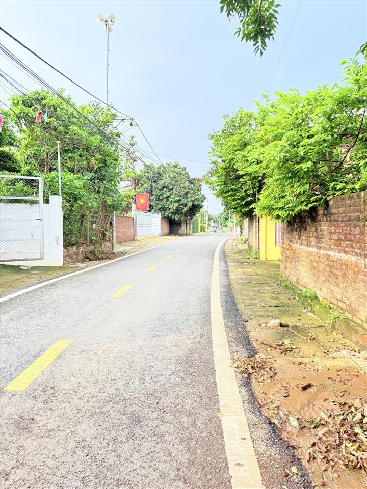 100m full thổ cư mt 5,8m sâu 16m đường ô tô chỉ 2 tỷ hòa trúc, phú cát, hà nội