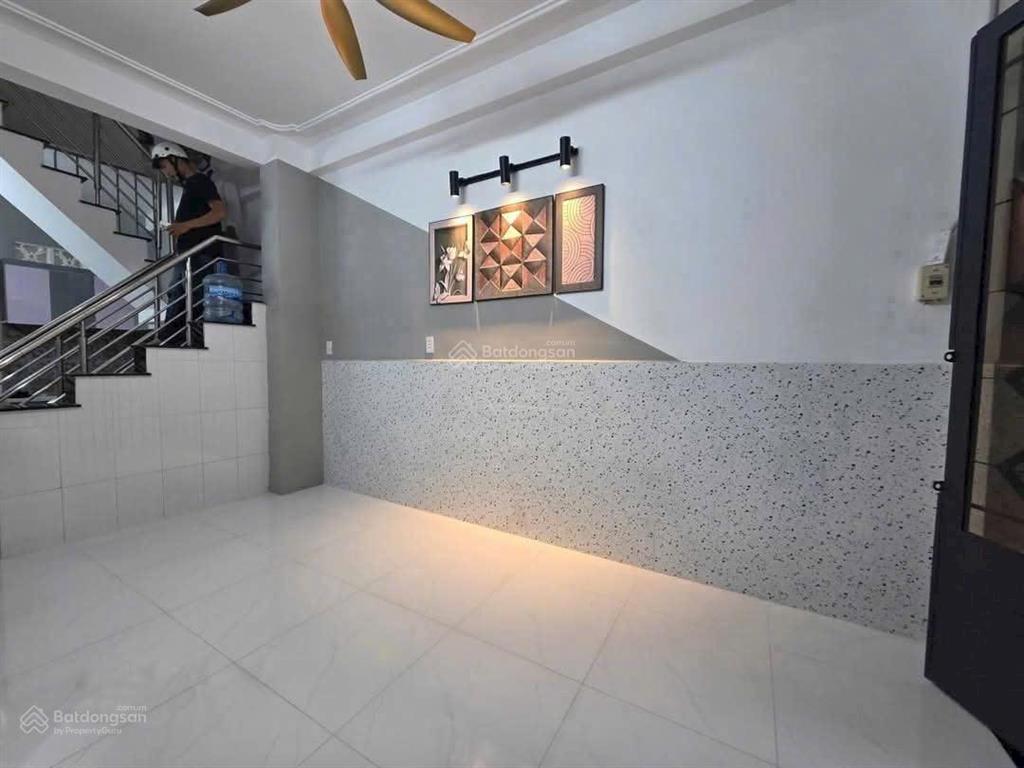 Nhà phố hẻm huỳnh tấn phát tân thuận quận 7