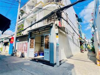 Nhà chính chủ q7 4x16m 1 trệt 3 lầu giá 7.99 tỷ