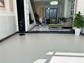 Siêu phẩm nhà 4 tầng sân thượng  dt 80m  mt đường 8m  khu dân cư anh tuấn đường huỳnh tấn phá