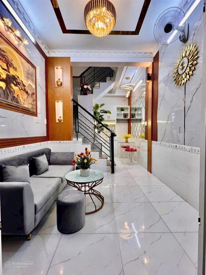 Nhà nhỏ xinh giá mềm vị trí hẻm 2680  huỳnh tấn phát nhà bè