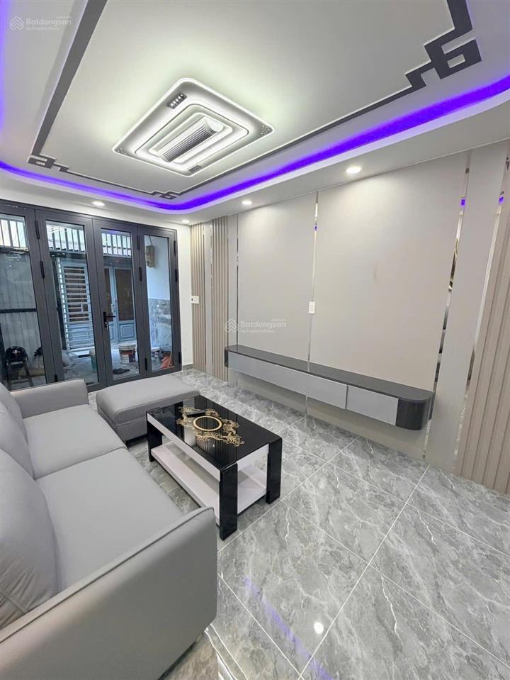 Quận 7 nhà mới sát chợ phước long full nội thất giá chưa tới 2 tỷ