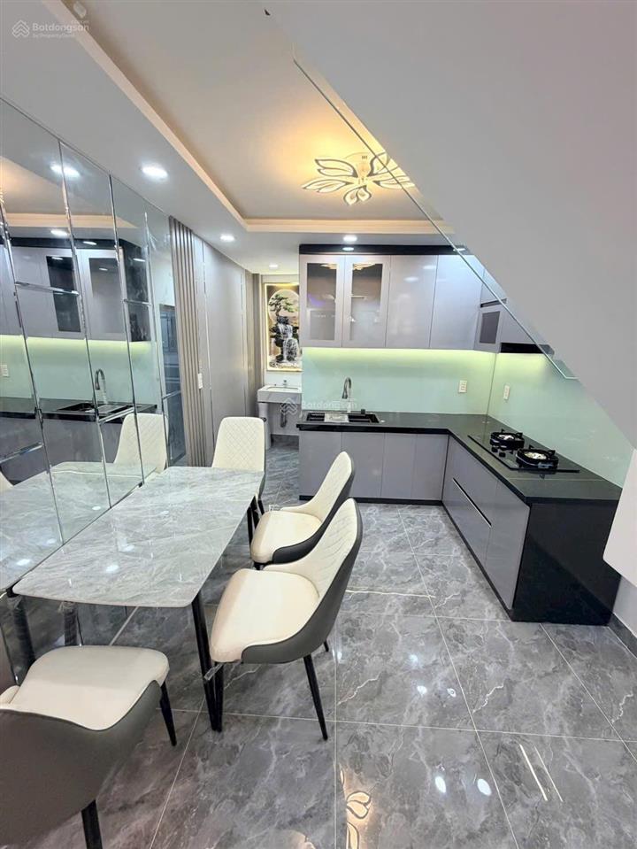Quận 7 nhà mới sát chợ phước long full nội thất giá chưa tới 2 tỷ
