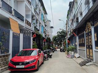Nhà bè mini villa full nội thất đường nhựa 6m  xe ô tô ngủ trong nhà .