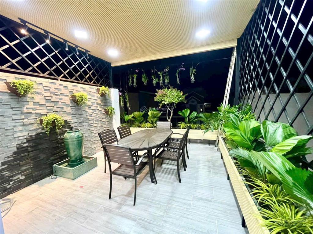 Nhà đẹp khu vip tt nhà bè huỳnh thị đồng